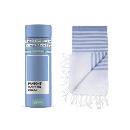 „Open Air“ ranšluosčio spalva – lengva, gaivi mėlyna.