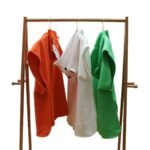 Vaikiškas pončas „Lapė“ 57×57 cm – tvarus, sertifikuotas pagal GOTS ir pagamintas ES