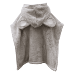 Mielas vaikiškas pončas su kišenėlėmis – puikiai sugeria drėgmę ir tinka vaikams nuo 1 iki 5 metų