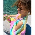 Kimono-rankšluostis „Batika“ – universalus drabužis su dviem sagomis, lengvai pritaikomas bet kokiai progai