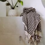 Rankšluostis „Pom pom” Juodas (taškeliais) - Image 4